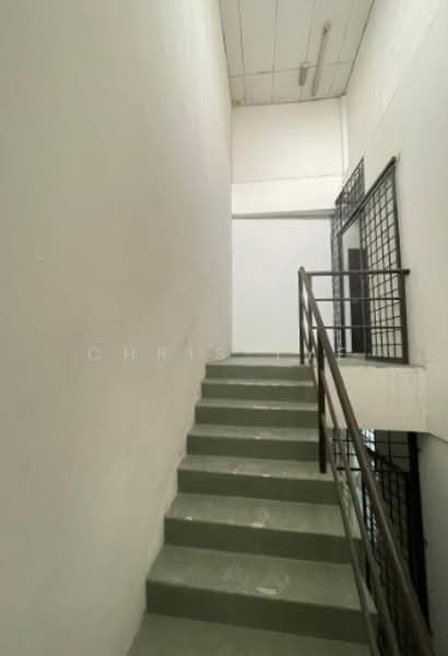 Kedai / Pejabat untuk Disewa di Bandar Seri Putra (Bangi) - Chris Tye - Interior - PropertyGuru.com.my