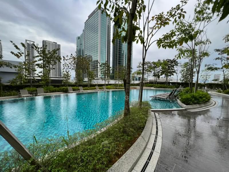 Servis Apartment untuk Dijual di The Goodwood Residence - Yap Seong Ming - Pool - PropertyGuru.com.my