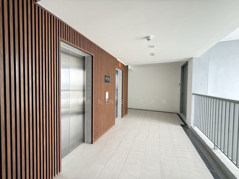 Kondominium untuk Dijual di Damansara Fifty6 - Jeanne Tan - Corridor - PropertyGuru.com.my