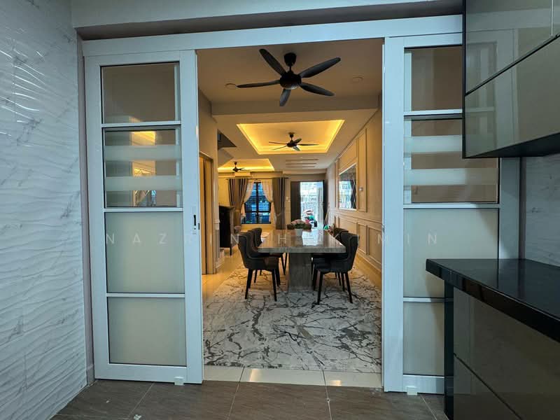 2-storey Terraced House for Sale in Bandar Putera 2 (Klang) - Nazrin Hakimin - Dining Room - PropertyGuru.com.my