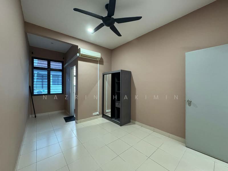 2-storey Terraced House for Sale in Bandar Putera 2 (Klang) - Nazrin Hakimin - Interior - PropertyGuru.com.my