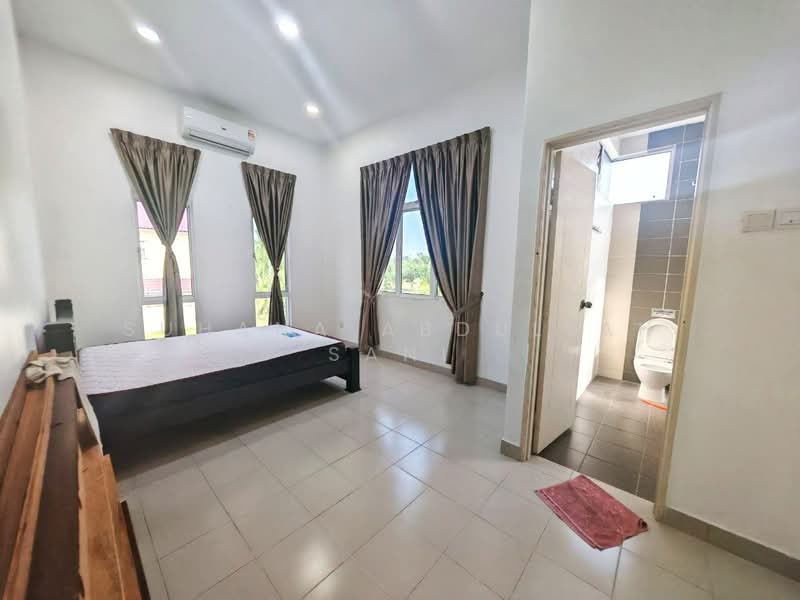 Bungalow for Sale in Bandar Baru Salak Tinggi (Sepang) - Suhana Abdullah Sani - PropertyGuru.com.my