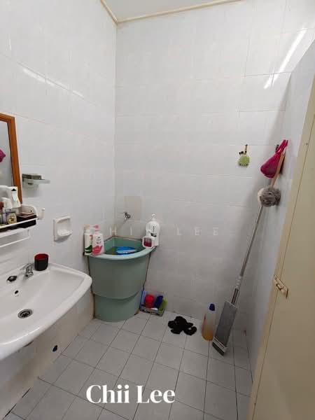 1-storey Terraced House for Sale in Taman Saujana Permai (Bukit Mertajam) - Chii Lee - Bathroom - PropertyGuru.com.my