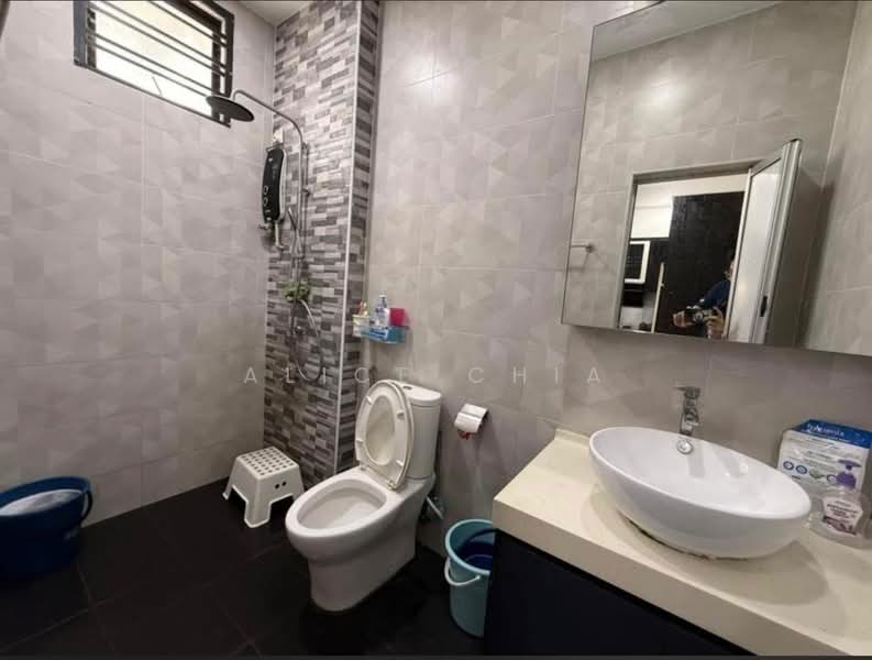 Rumah Teres 2 Tingkat untuk Dijual di Johor Bahru (Johor) - Alice Chia - Bathroom - PropertyGuru.com.my