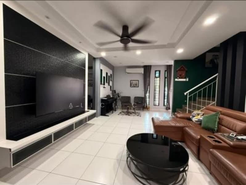 Rumah Teres 2 Tingkat untuk Dijual di Johor Bahru (Johor) - Alice Chia - Living Room - PropertyGuru.com.my