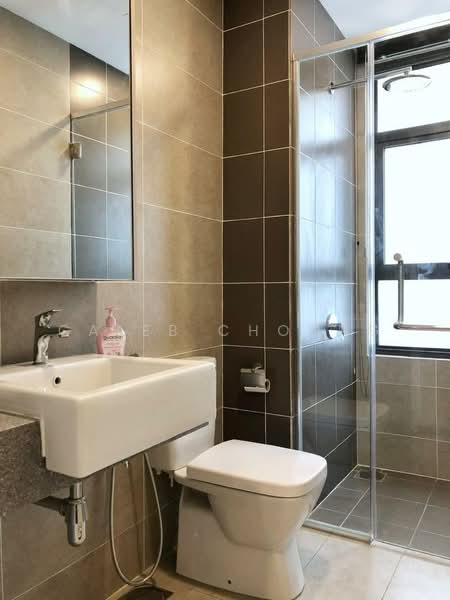 Kondominium untuk Disewa di Lakeville Residence - Caleb Choong - Bathroom - PropertyGuru.com.my