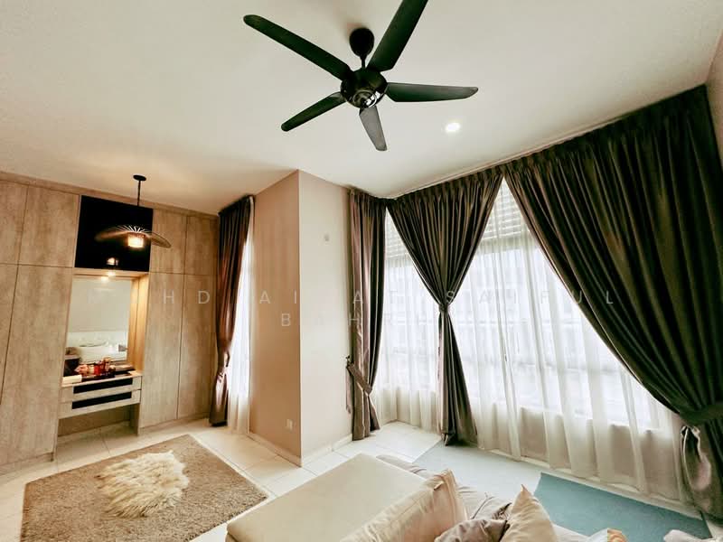 Rumah Teres 2 Tingkat untuk Dijual di Eco Grandeur (Puncak Alam) - Mohd Aizat Saiful Bahri - Bedroom - PropertyGuru.com.my