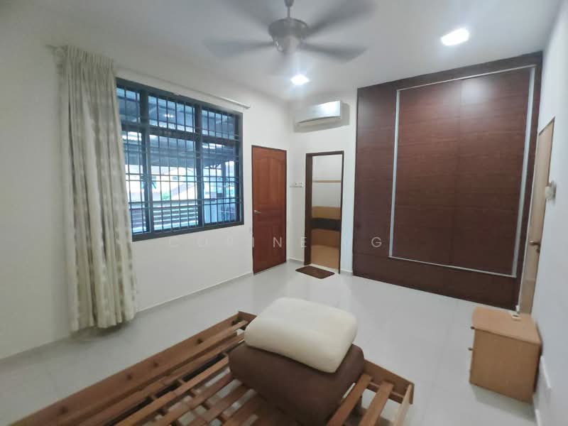 Rumah Teres untuk Dijual di Taman Desa Tebrau (Tebrau) - Corine YG - PropertyGuru.com.my
