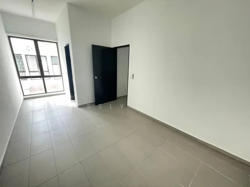 Semi-Detached House for Sale in Setia Ecohill (Semenyih) - Jesslyn Lee - Bedroom - PropertyGuru.com.my