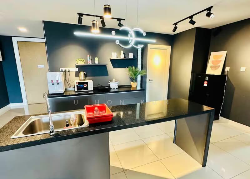 Servis Apartment untuk Disewa di Southkey Mosaic - U Hon Kun - Kitchen - PropertyGuru.com.my