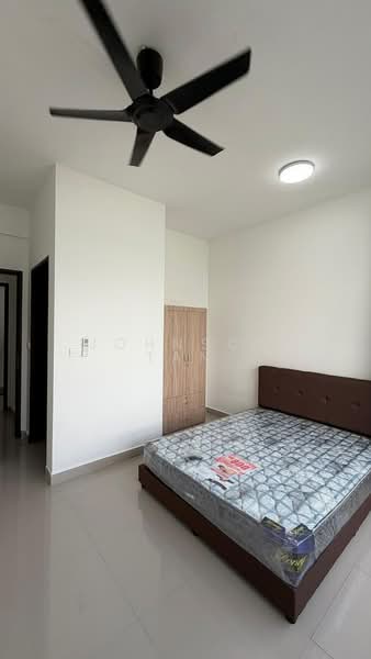 Service Residence for Rent at Vista Tiara (MBW Bay) - Johnson Tan - Bedroom - PropertyGuru.com.my
