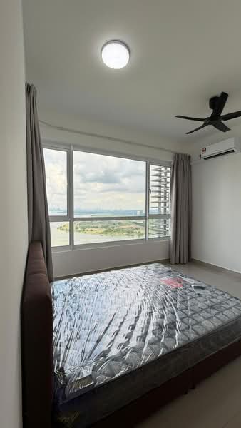 Service Residence for Rent at Vista Tiara (MBW Bay) - Johnson Tan - Bedroom - PropertyGuru.com.my