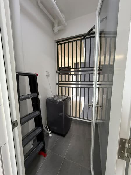 Service Residence for Rent at Vista Tiara (MBW Bay) - Johnson Tan - Balcony - PropertyGuru.com.my