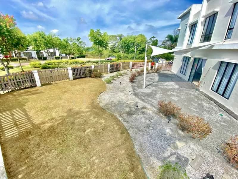 Semi-Detached House for Sale in Setia Ecohill (Semenyih) - Jesslyn Lee - Exterior - PropertyGuru.com.my