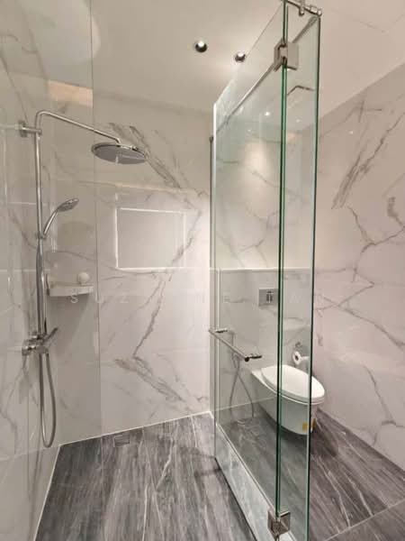 Service Residence for Sale at The Rosewoodz @ Bukit Jalil - Suzanne Tan - Bathroom - PropertyGuru.com.my