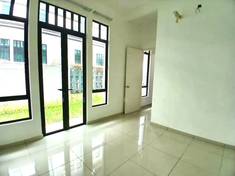 Semi-Detached House for Sale in Eco Majestic (Semenyih) - Jesslyn Lee - Room - PropertyGuru.com.my