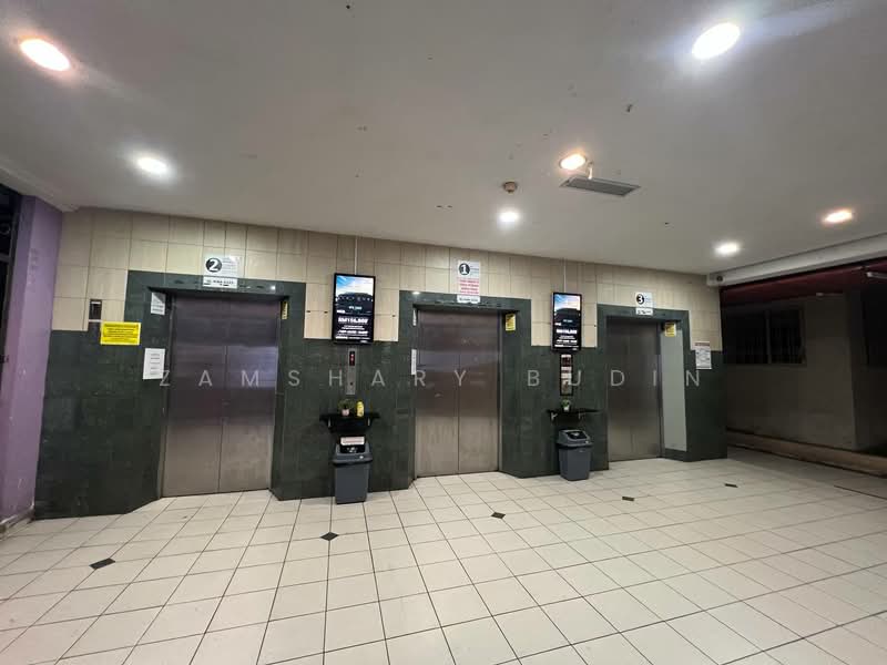 Apartment for Sale at Sri Dahlia - Zamshary Budin - Corridor - PropertyGuru.com.my
