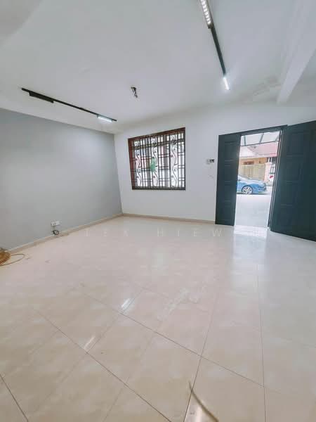 2-storey Terraced House for Sale in Bandar Indahpura (Kulai) - Lex Hiew - PropertyGuru.com.my