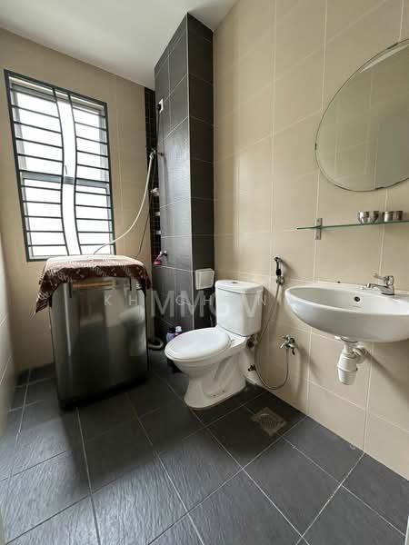 Semi-Detached House for Sale in Bandar Parklands (Klang) - KH Chong - Bathroom - PropertyGuru.com.my