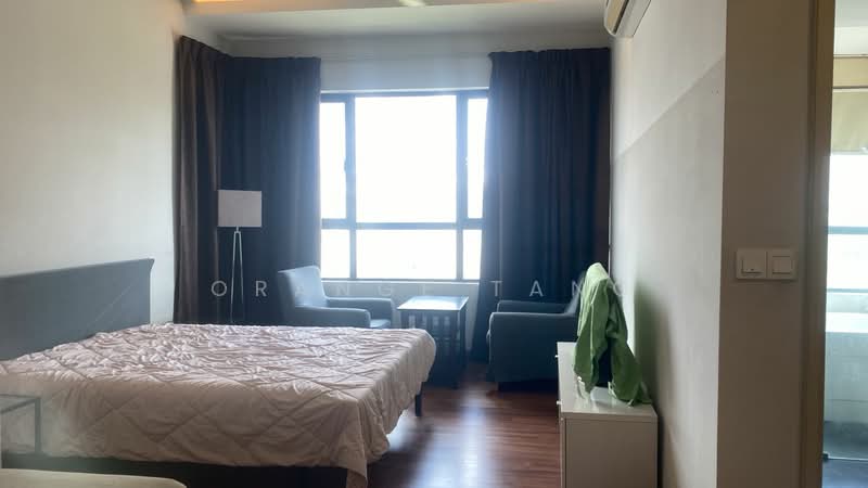 Kondominium untuk Disewa di KM1 West - Orange Tang - Bedroom - PropertyGuru.com.my