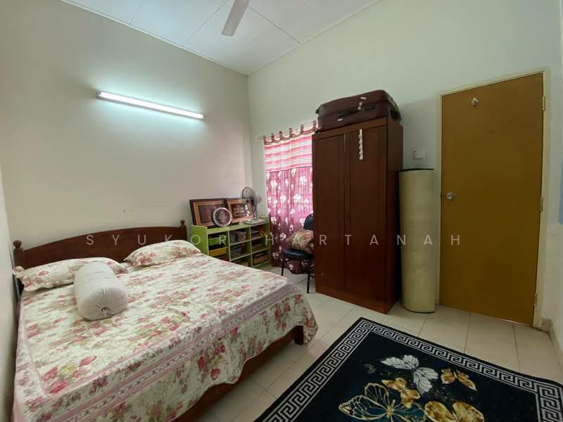 Rumah Teres 2 Tingkat untuk Dijual di Rawang (Selangor) - Syukor Hartanah - Bedroom - PropertyGuru.com.my