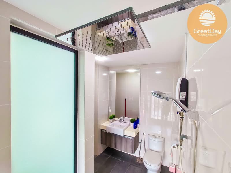 Service Residence for Rent at Southkey Mosaic - Karl Ho - Bathroom - PropertyGuru.com.my