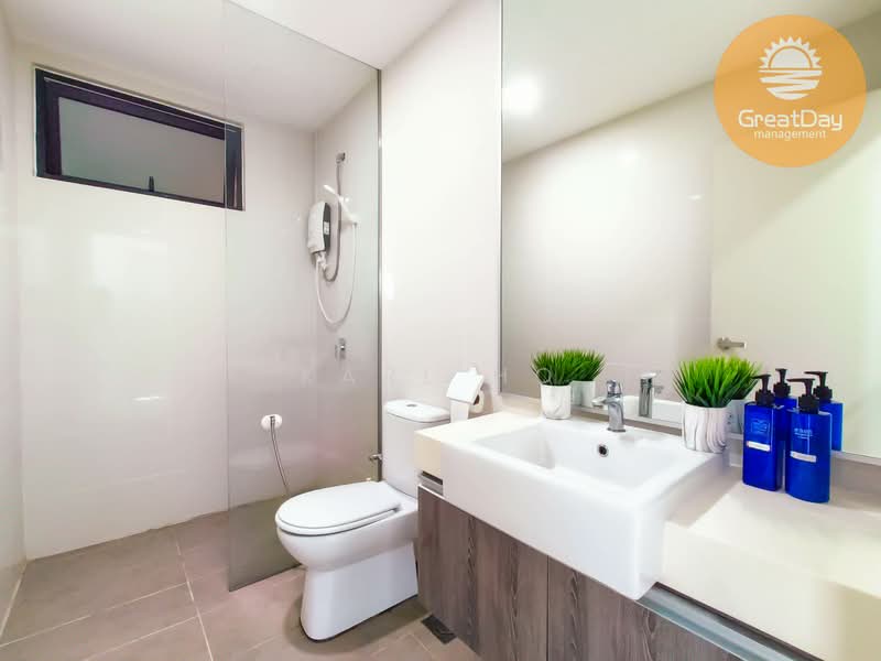 Service Residence for Rent at Southkey Mosaic - Karl Ho - Bathroom - PropertyGuru.com.my