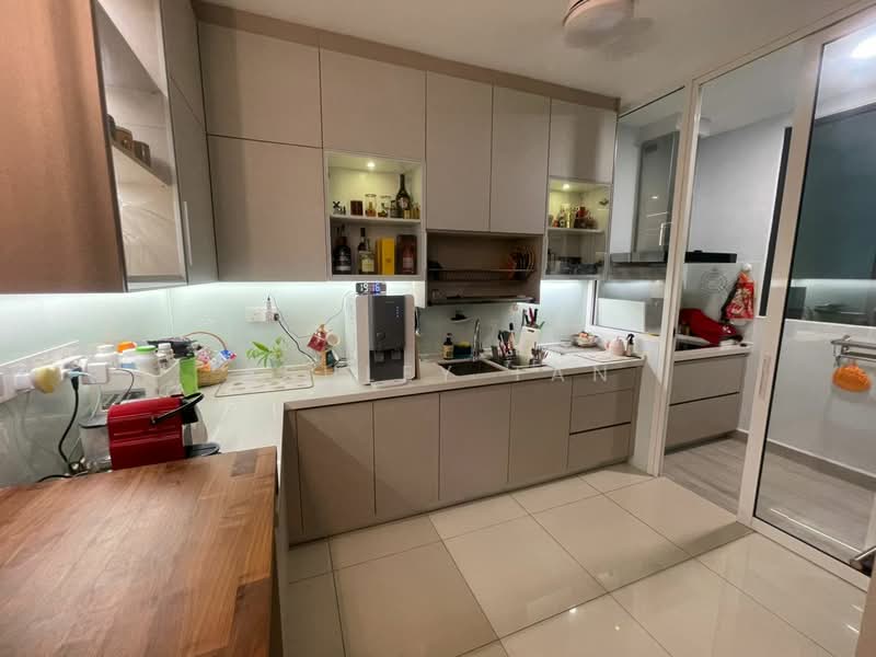 Condominium for Sale at Novus - Ashley Tan - Kitchen - PropertyGuru.com.my
