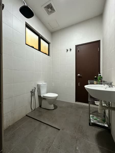 2-storey Terraced House for Sale in Alam Impian (Shah Alam) - Jess Tee - Bathroom - PropertyGuru.com.my