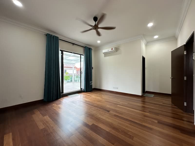 2-storey Terraced House for Sale in Alam Impian (Shah Alam) - Jess Tee - Living Room - PropertyGuru.com.my