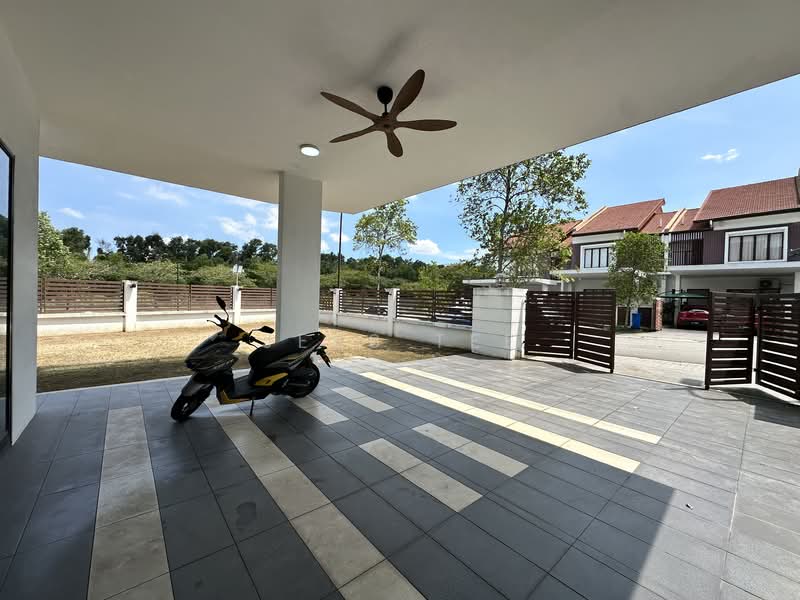 2-storey Terraced House for Sale in Alam Impian (Shah Alam) - Jess Tee - Exterior - PropertyGuru.com.my