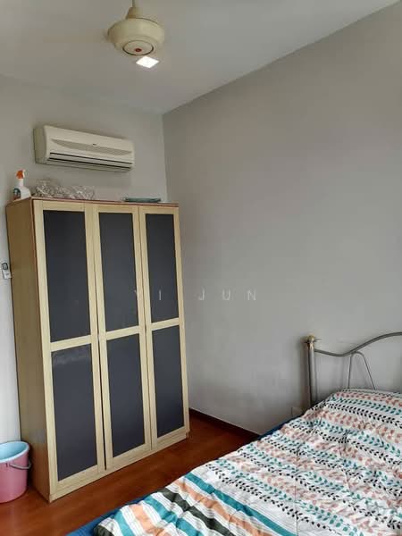 Condominium for Rent at Zefer Hill Residence - Yi Jun - Bedroom - PropertyGuru.com.my