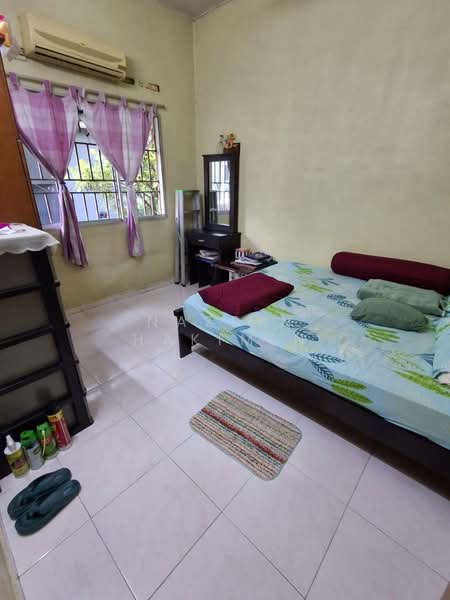 1-storey Terraced House for Sale in Taman Mewah Jaya 3 (Klang) - Nazrin Hakimin - Bedroom - PropertyGuru.com.my