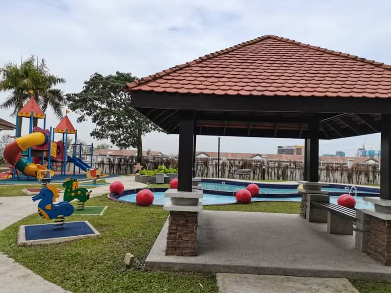 Condominium for Rent at Aseana Puteri - Yi Jun - Exterior - PropertyGuru.com.my