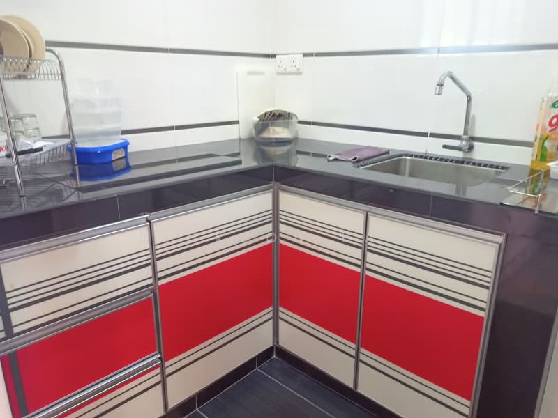 Apartment for Sale at Pangsapuri Nilam - Dickson Lau - Kitchen - PropertyGuru.com.my