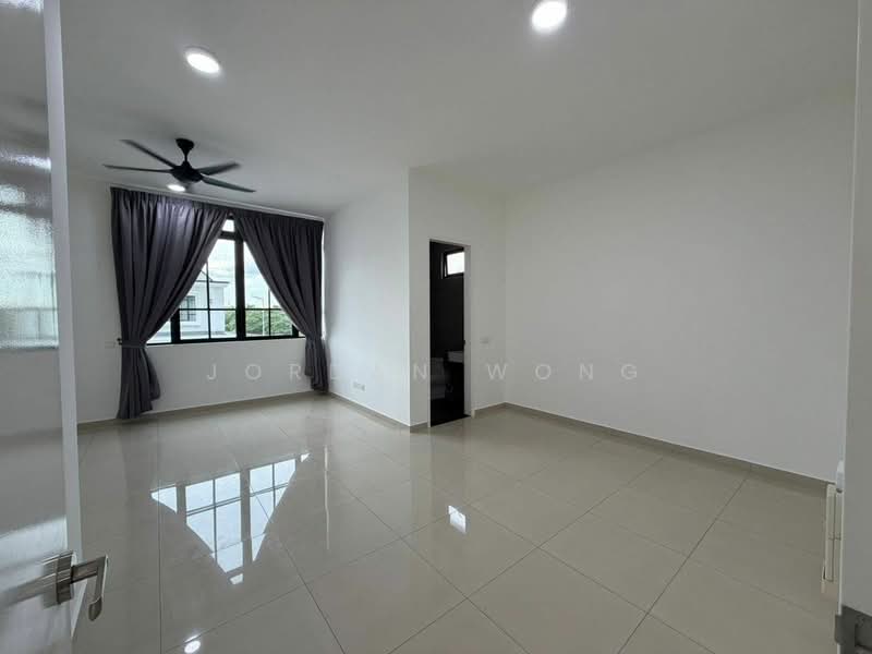 2-storey Terraced House for Rent in Bandar Sri Alam (Johor Bahru) - Jordan Wong - Living Room - PropertyGuru.com.my