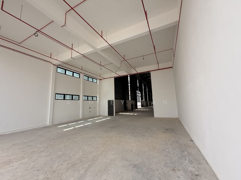 Factory for Rent in Kawasan Perindustrian Batu Kawan (Simpang Ampat) - Ashley Tan - Interior - PropertyGuru.com.my