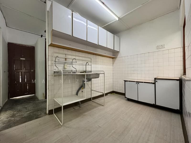 1-storey Terraced House for Sale in Bandar Tun Razak (Cheras) - Masnizah Arifin - Kitchen - PropertyGuru.com.my