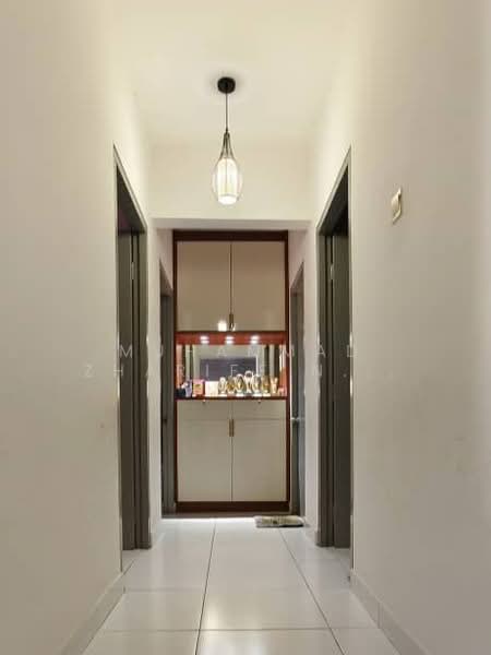 Apartment for Sale at Gapura Bayu - Muhammad Zhariff Nasharudin - Corridor - PropertyGuru.com.my