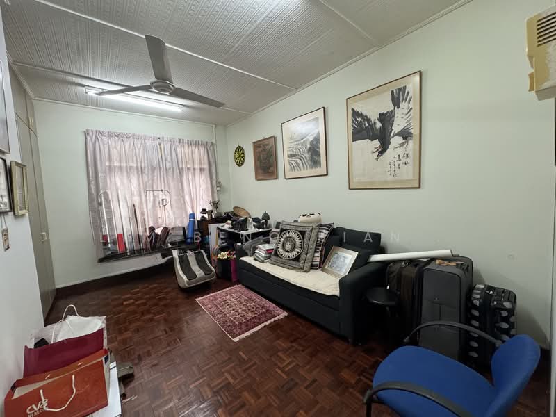 Semi-Detached House for Sale in Ampang Jaya (Ampang) - Lim Beng Kian . - Living Room - PropertyGuru.com.my