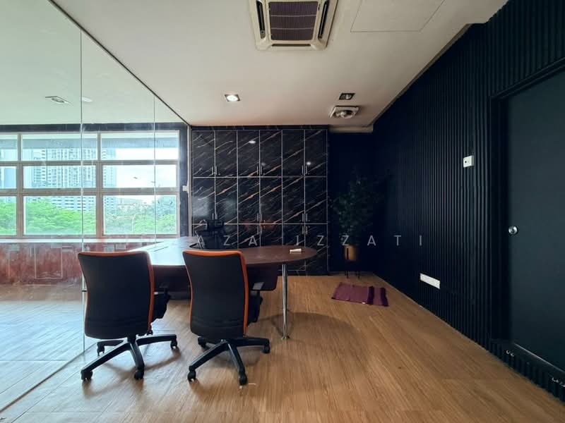 Pejabat Runcit untuk Dijual di Laman Seri Business Park (Shah Alam) - Izzaza Izzati - Interior - PropertyGuru.com.my