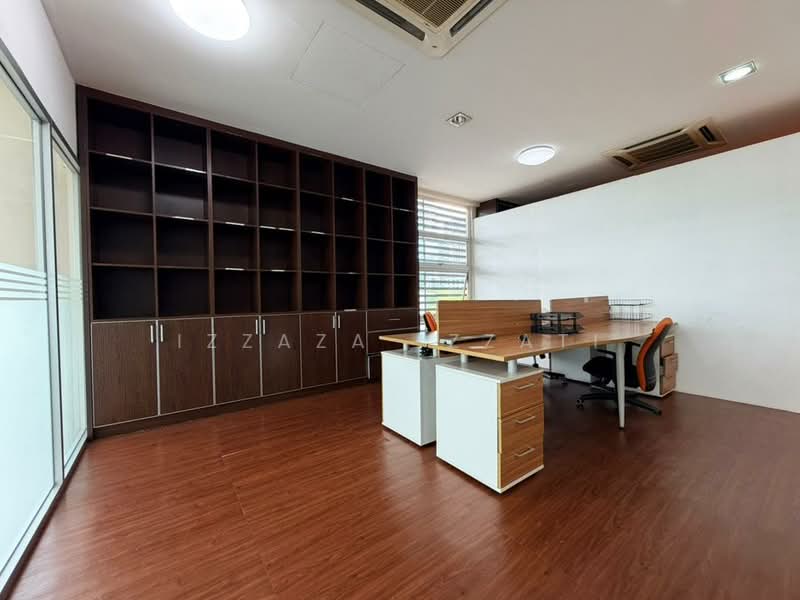 Pejabat Runcit untuk Dijual di Laman Seri Business Park (Shah Alam) - Izzaza Izzati - Study - PropertyGuru.com.my