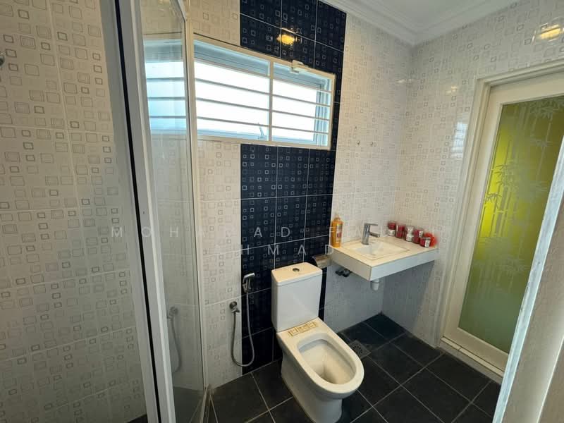 2-storey Terraced House for Sale in Bandar Mahkota Cheras (Cheras) - Mohamad Fauzi Ahmad - Bathroom - PropertyGuru.com.my
