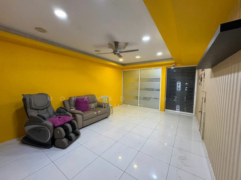2-storey Terraced House for Sale in Bandar Mahkota Cheras (Cheras) - Mohamad Fauzi Ahmad - Living Room - PropertyGuru.com.my