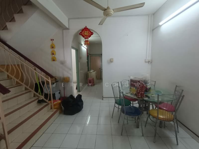 Rumah Teres 2 Tingkat untuk Dijual di Station 18 (Ipoh) - Jerry Chow - Dining Room - PropertyGuru.com.my