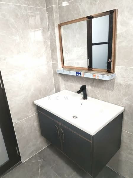 Kondominium untuk Disewa di Heritage - Kew . - Bathroom - PropertyGuru.com.my