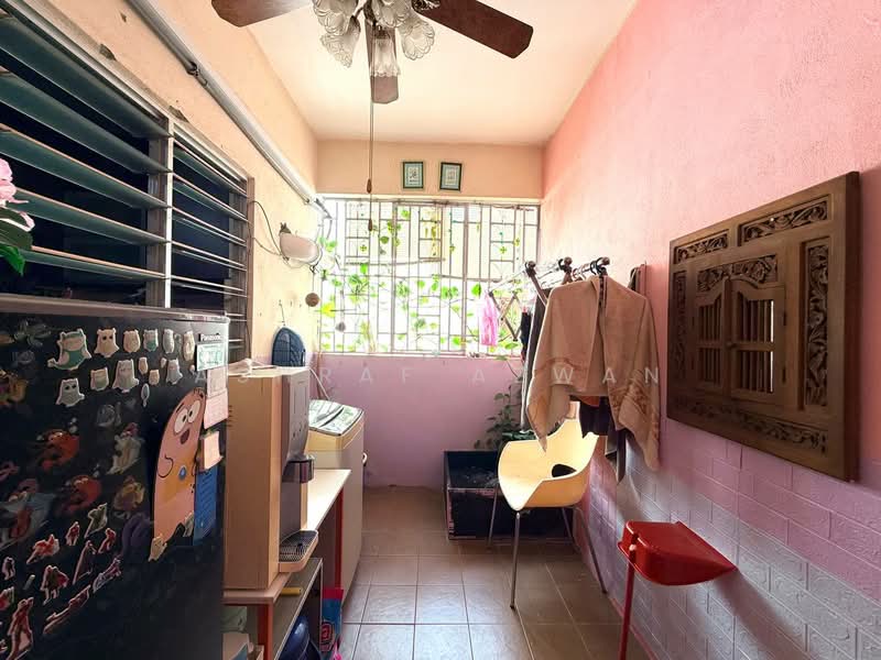 Condominium for Sale at Nilam Puri - Ashraf Azwan - Balcony - PropertyGuru.com.my