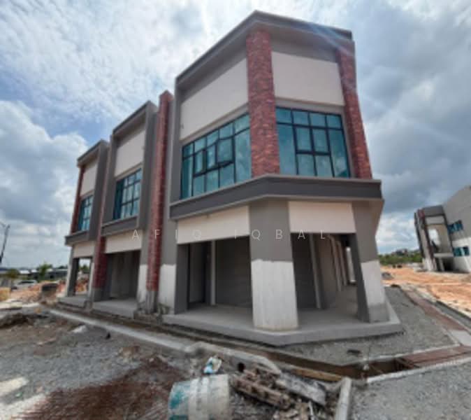 Shop / Office for Rent in Bandar Gamuda Gardens (Rawang) - Afiq Iqbal - Exterior - PropertyGuru.com.my