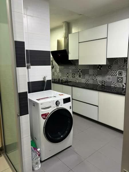 2-storey Terraced House for Sale in Bandar Uda Utama (Johor Bahru) - CK Ng - Kitchen - PropertyGuru.com.my