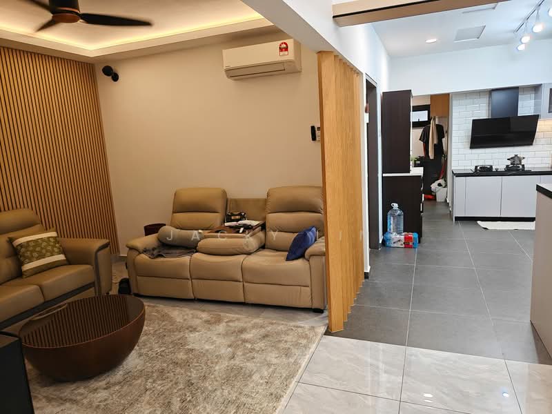 1-storey Terraced House for Sale in SS18 (Subang Jaya) - Jacky Lin - Living Room - PropertyGuru.com.my
